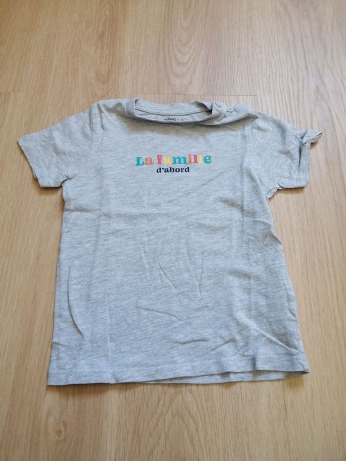 Tee-shirt