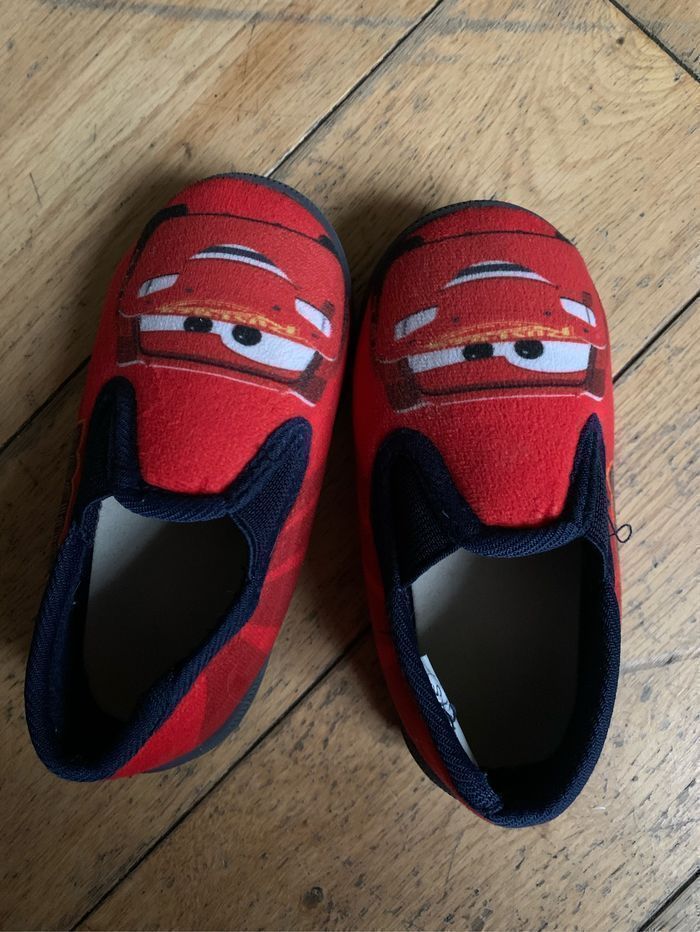 Chaussons cars taille 25 - photo numéro 2