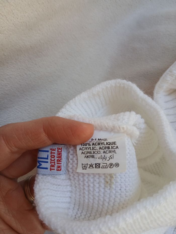 Brassiere et bonnet 1 mois - photo numéro 2