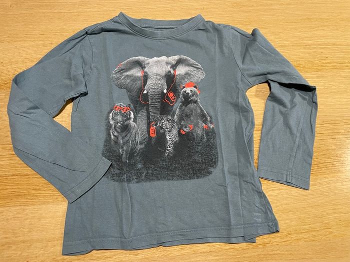 Lot 3 tshirts manches longues 8 ans - photo numéro 7