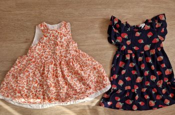 Lot de robes 12 mois