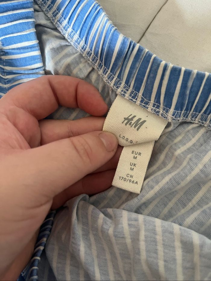 Tee short à épaule dénudée - photo numéro 3