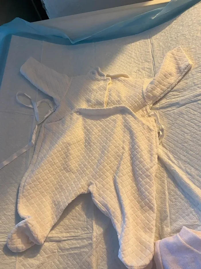 Lot 2 Pyjamas bébé - photo numéro 2