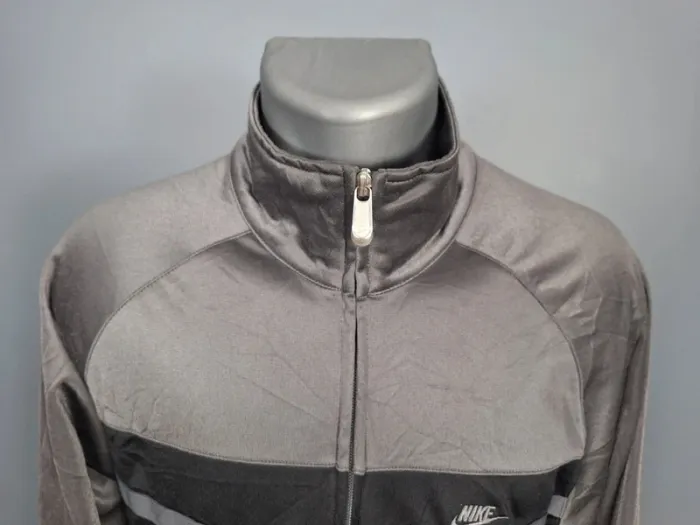 veste légère / Track jacket Nike vintage/ homme - taille XL / gris foncé - brodé (455) - photo numéro 3