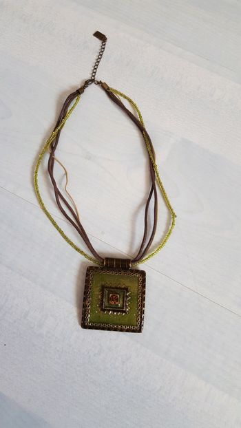 Collier