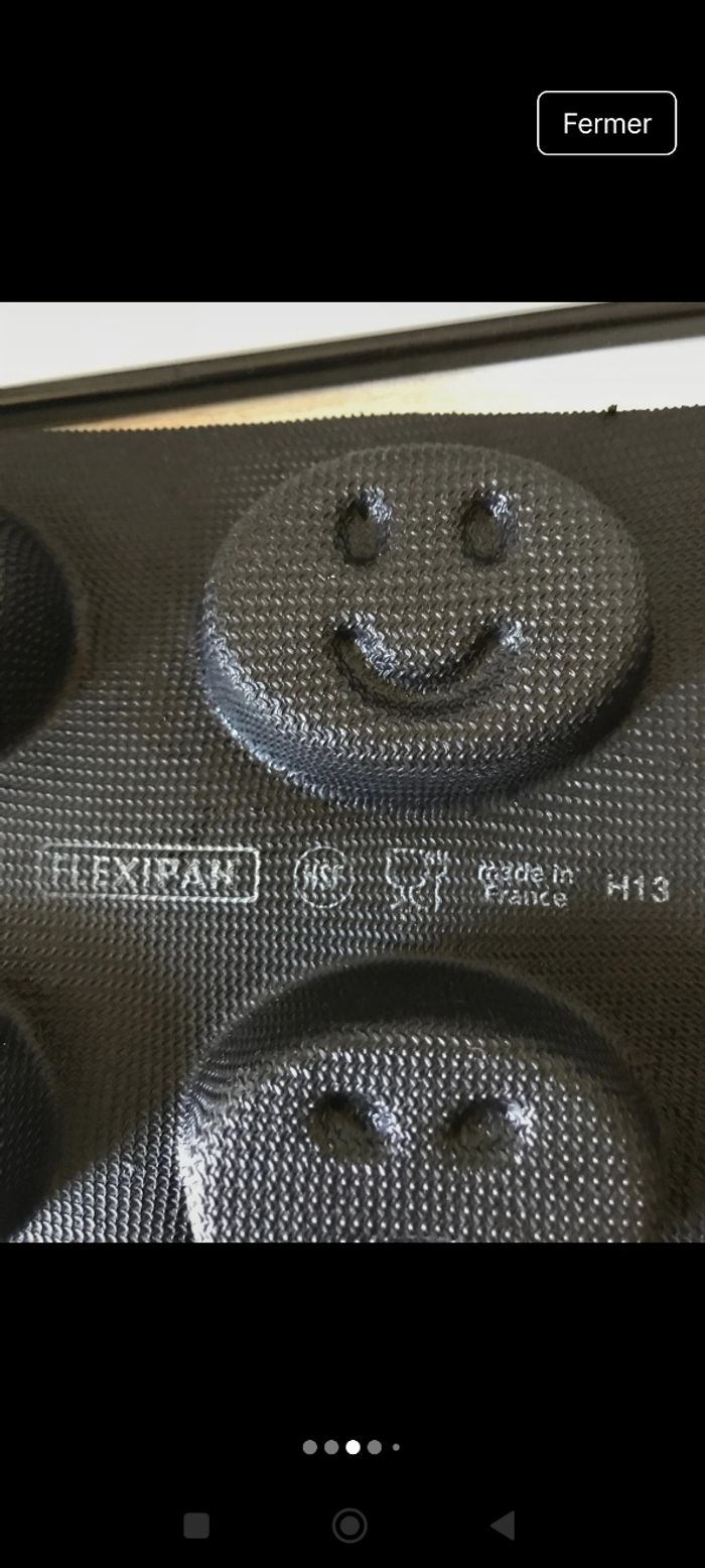 Moule smiley flexipan Guy Demarle - photo numéro 2