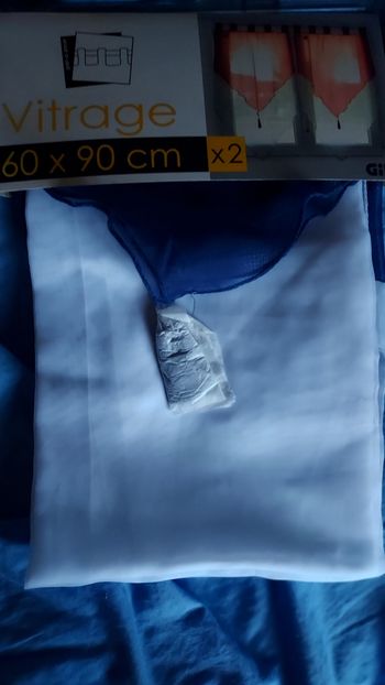 Très beaux rideaux pour votre fenêtre 