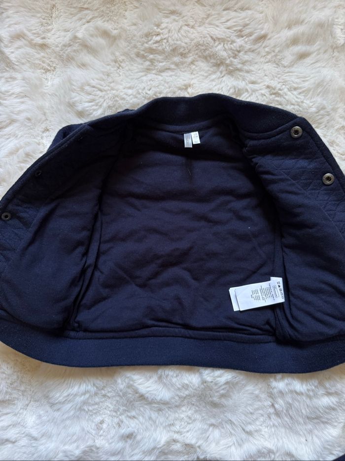 👕 veste chaude marine - bébé garçon - 6 mois - 67 cm- orchestra - très bon état - photo numéro 4