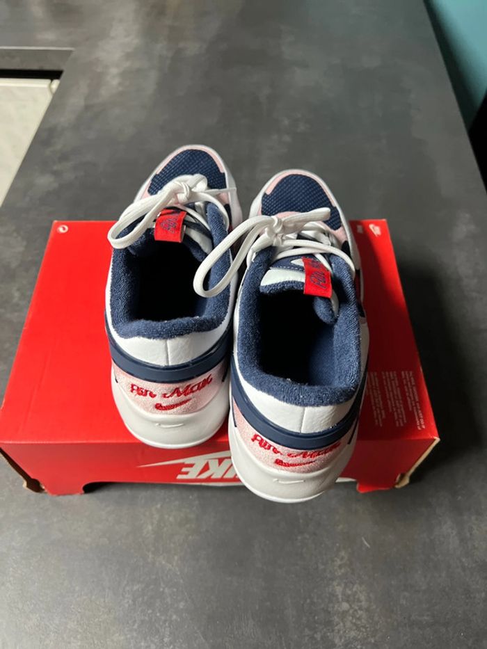 Basket Nike taille 37.5 - photo numéro 5