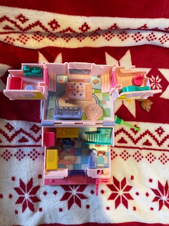 Petite maisonnette et ces accessoires