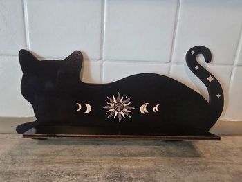 Etagere chat