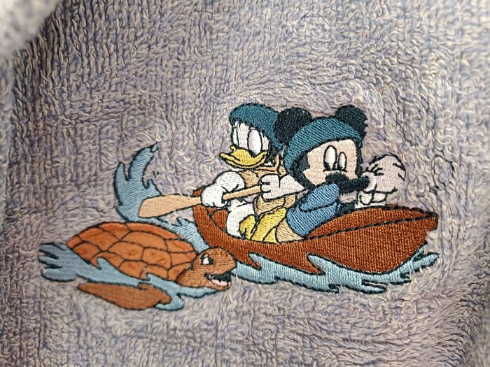 Peignoir Mickey Donald Disney Store exclusive 4 ans - photo numéro 2