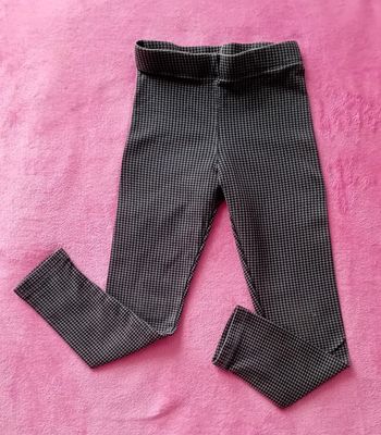 Legging H&M taille 4-5 ans en bon état