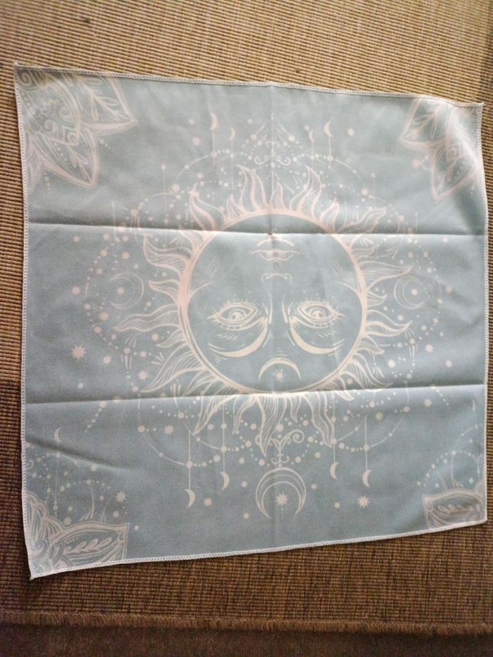 Nappe Mystique – Tapis de Tirage Tarot & Oracle, Ambiance Ésotérique - photo numéro 2