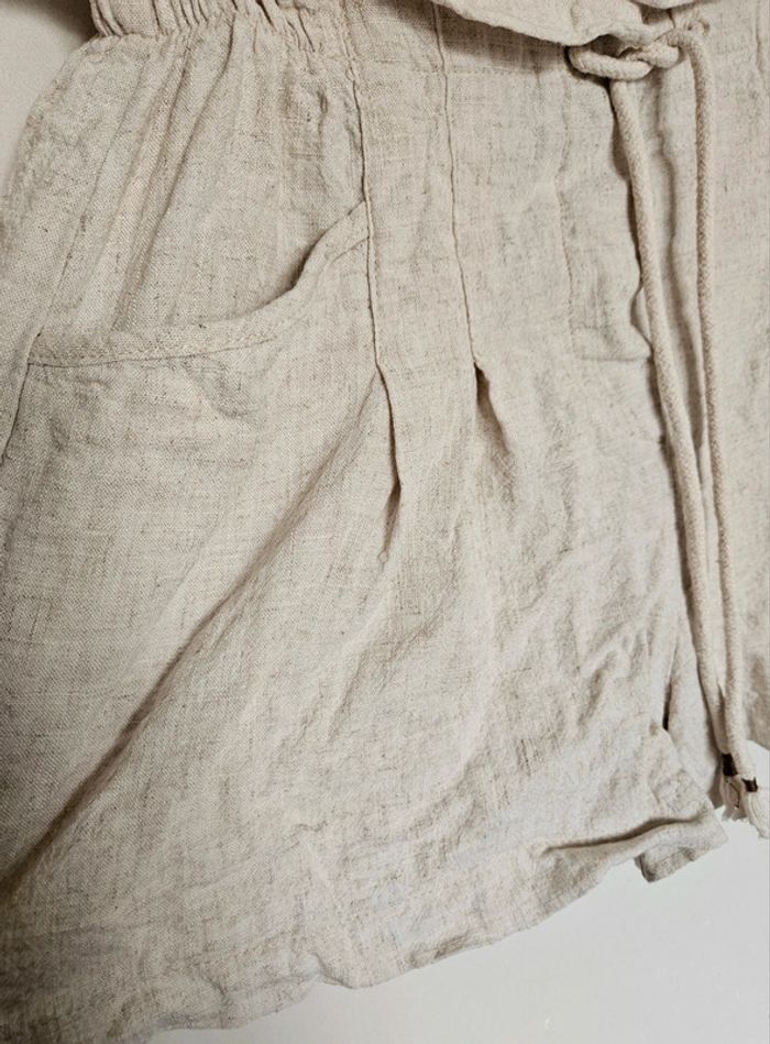 Short Bershka taille s - photo numéro 4