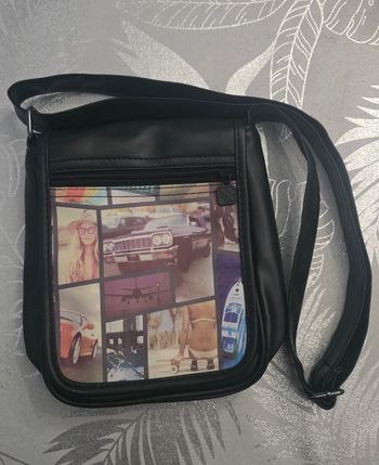 Sac sacoche bandoulière Freegun neuve 