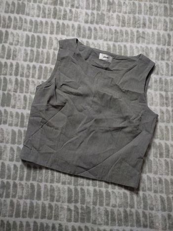 Blouse sans manches grise signé incognito C&A taille 40