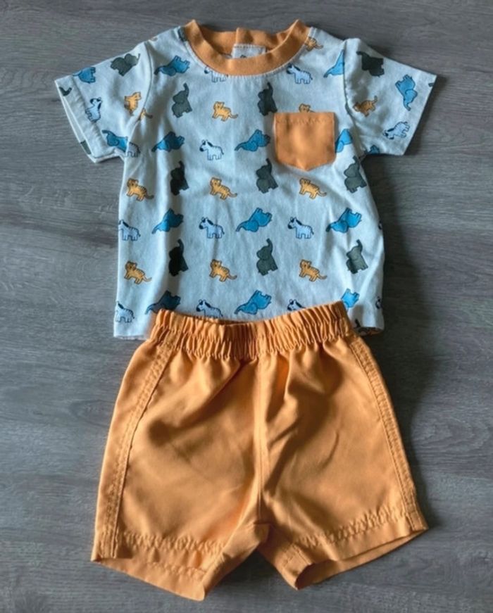 Ensemble t-shirt et short 3 mois