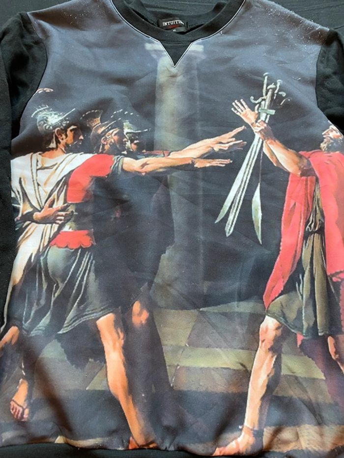 Sweat noir et scène antique taille S - photo numéro 2