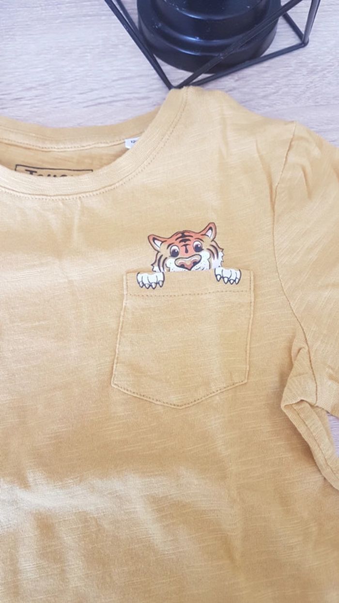 Tee shirt c&a 7 ans - photo numéro 2