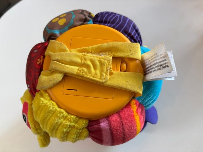 Jardin musical en tissu bouquet fleurs Lamaze - photo numéro 3