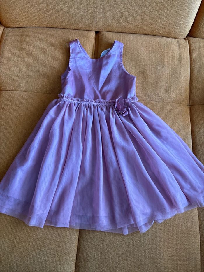 Robe violet parme 7/8 ans