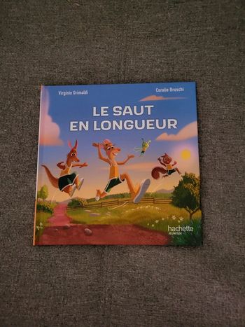 🟣 Livre NEUF le saut en longueur 🟣