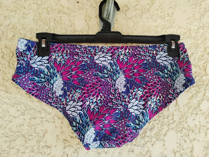 Slip de Bikini 👙 taille 42-44 - photo numéro 2