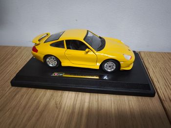 Voiture Porsche GT3 Bburago 1/24 1997
