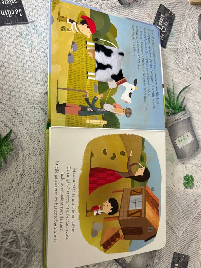 Livre à touché - photo numéro 2