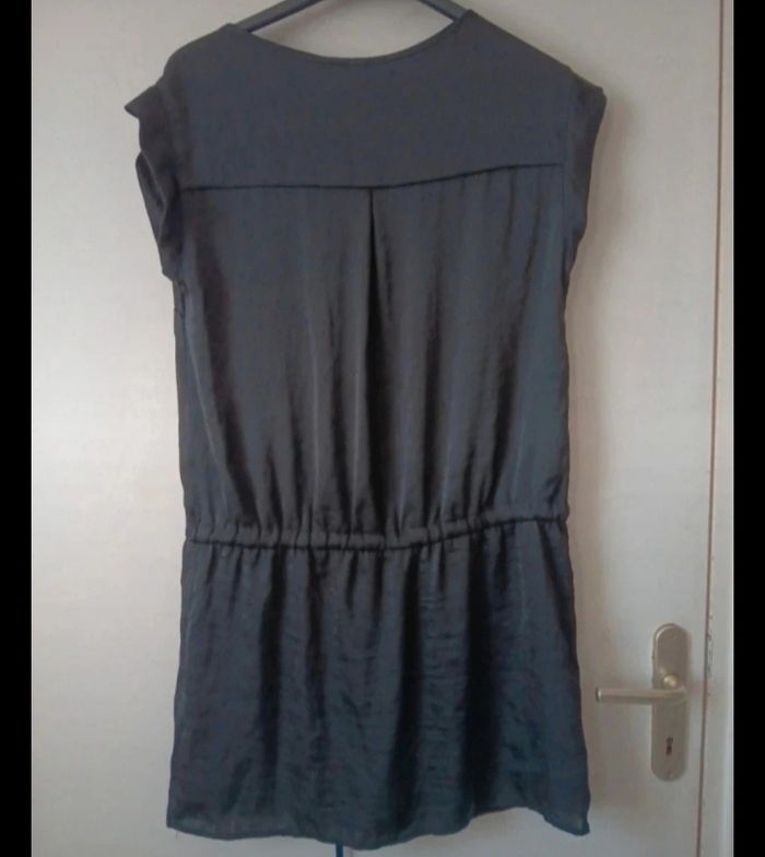Tunique bershka noir taille L - photo numéro 2