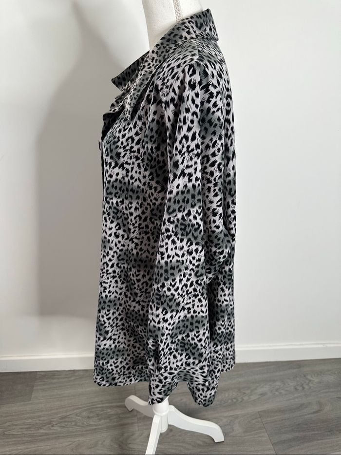 Chemisier oversize leopard gris et noir Vintage T50 5XL - photo numéro 5