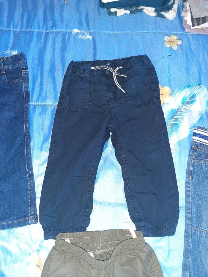 Pantalons 18 mois - photo numéro 3