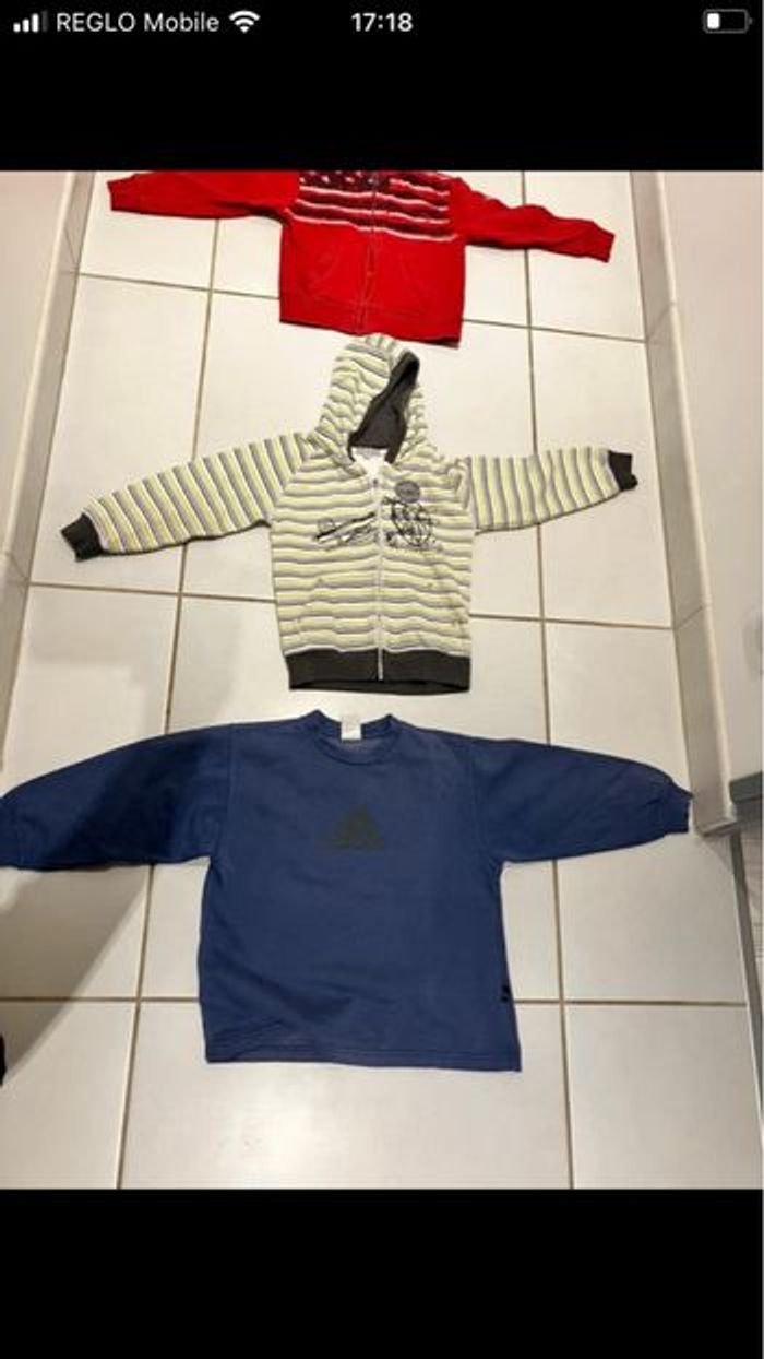 Lot 5 pulls 6 ans - photo numéro 2