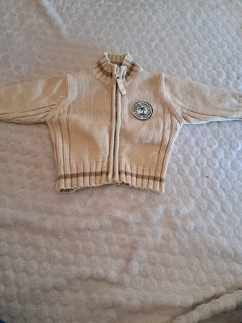 Gilet beige bébé – Tape à l’œil – Doux et Confortable
