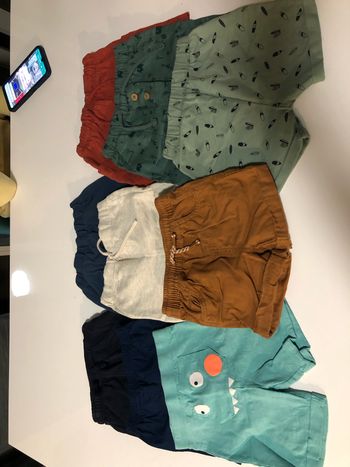 Lot 9 short été taille 18 mois