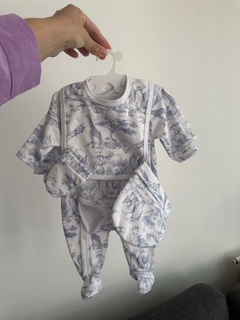 Ensemble 5 pièces bleu bébé naissance 0/3mois thème safari toile de jouy gaze de coton neuf 