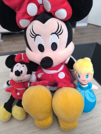 Lot de peluches Disney