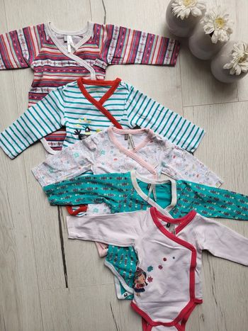 Lot de 5 bodys colorés 3 mois orchestra