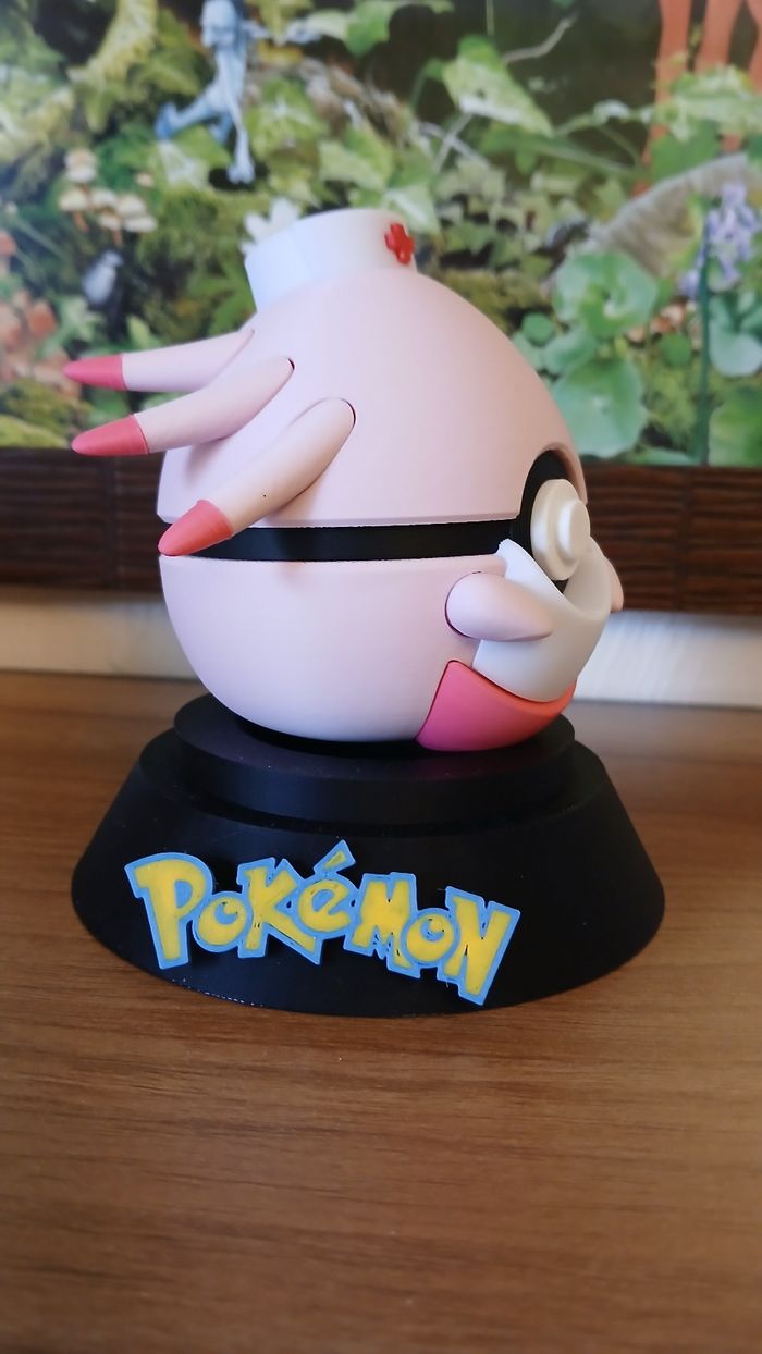 Pokeball Leveinard Nurse - photo numéro 4