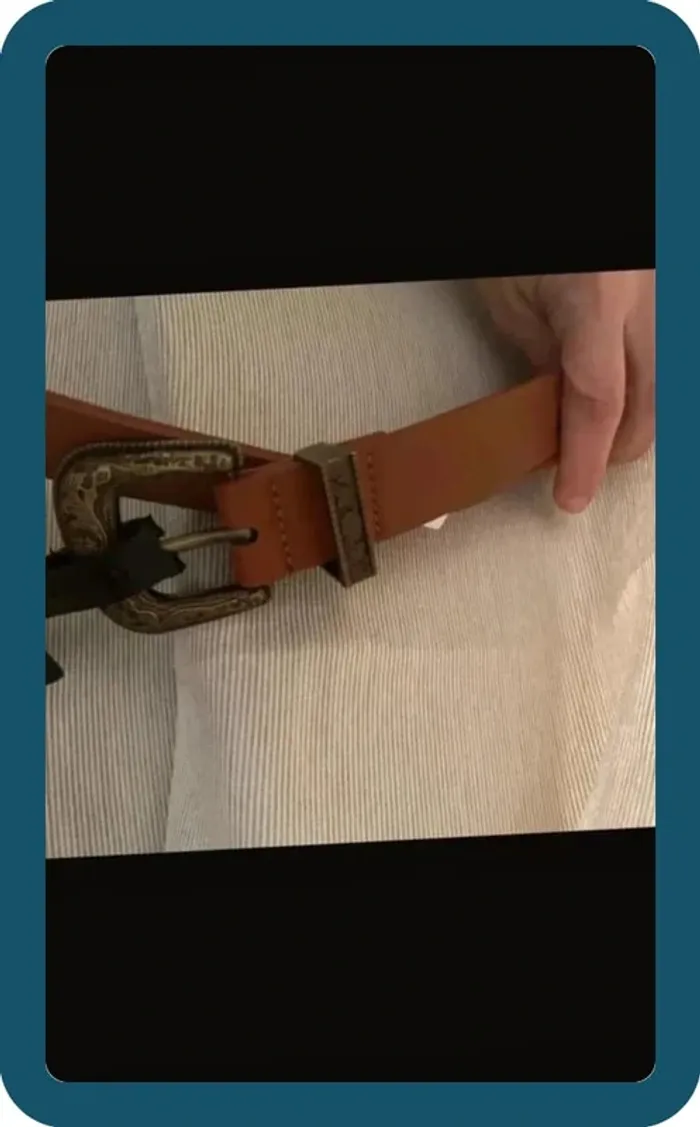 Très jolie Ceinture Camel avec broderies 90 cm Veritas - photo numéro 3