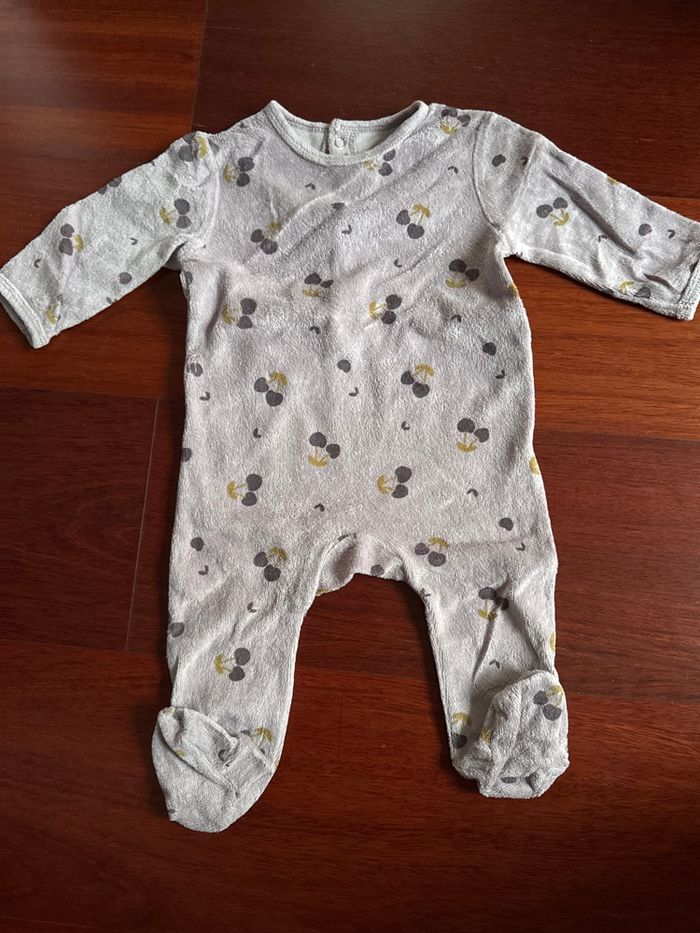 Lot de 3 pyjamas 6mois Kiabi - photo numéro 2