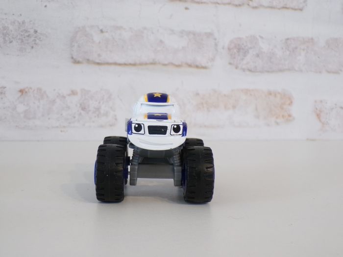 Monster Trucks - Darrington - Les monstres Machines (J5) - photo numéro 4