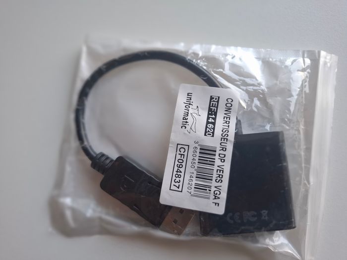Convertisseur DisplayPort vers VGA - photo numéro 2