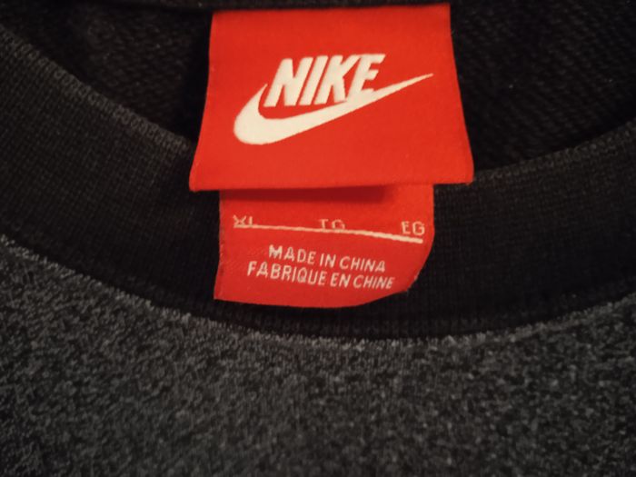 Sweat NIKE - Taille XL - photo numéro 2