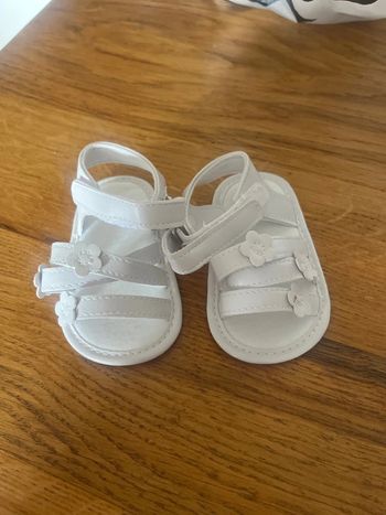 Sandale bébé 3-6 mois
