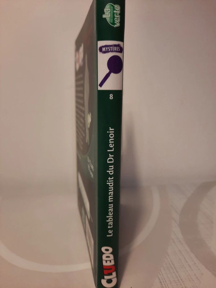 Livre cluedo mystères -le tableau maudit du Dr Lenoir - photo numéro 3