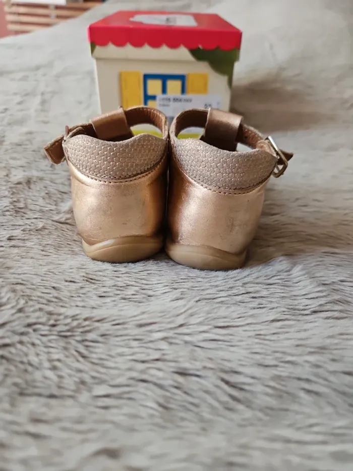 Sandales bellamy 23 - photo numéro 4