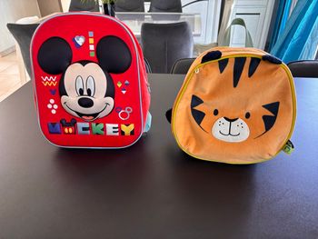 Lot sacs à dos enfant 