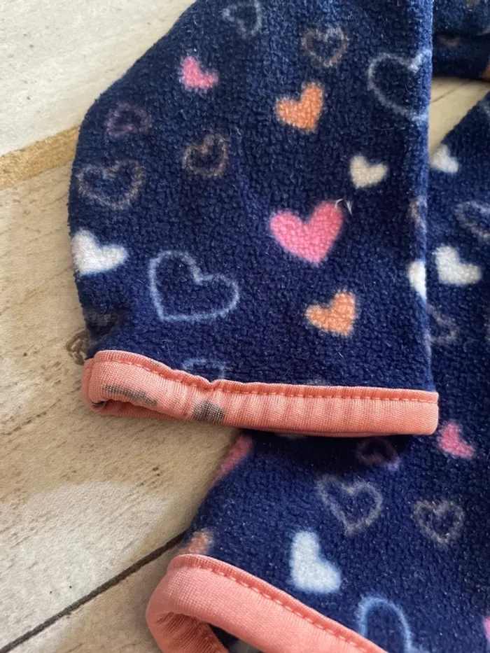 Très jolie veste polaire hiver fille 4 ans - photo numéro 2